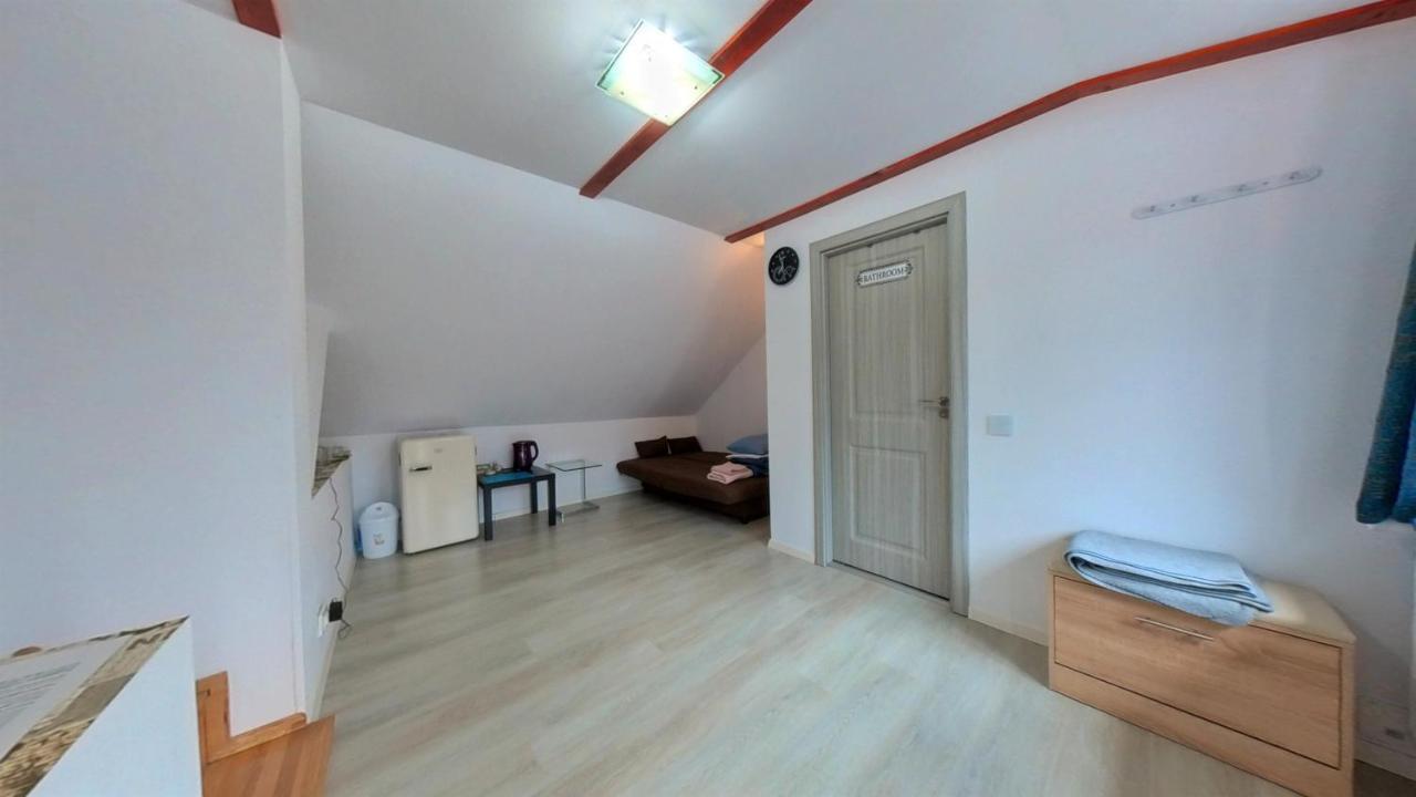 Appartamento Casa J. Gusbeth - Braşov Esterno foto