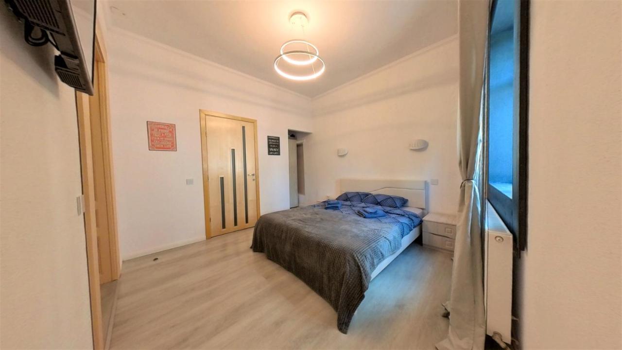 Appartamento Casa J. Gusbeth - Braşov Esterno foto