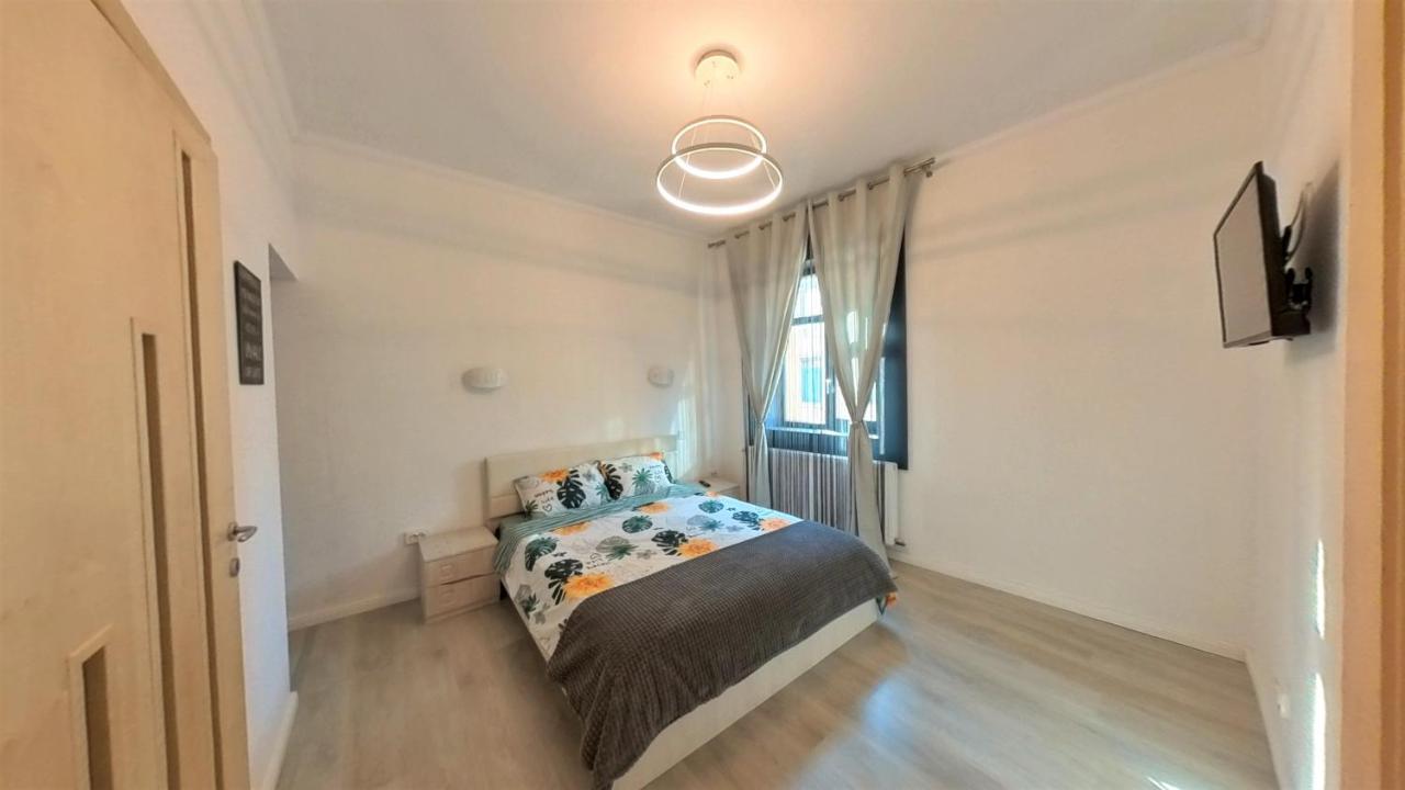 Appartamento Casa J. Gusbeth - Braşov Esterno foto
