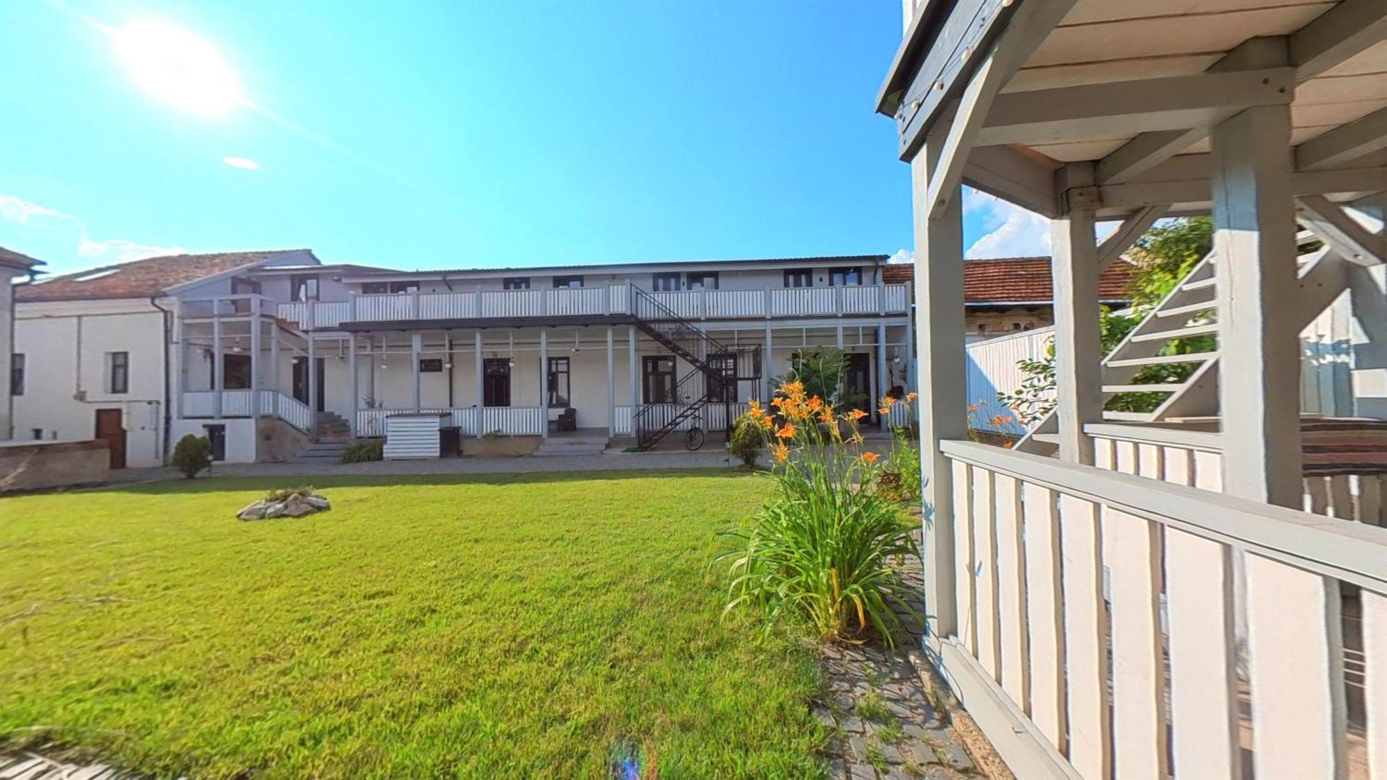 Appartamento Casa J. Gusbeth - Braşov Esterno foto